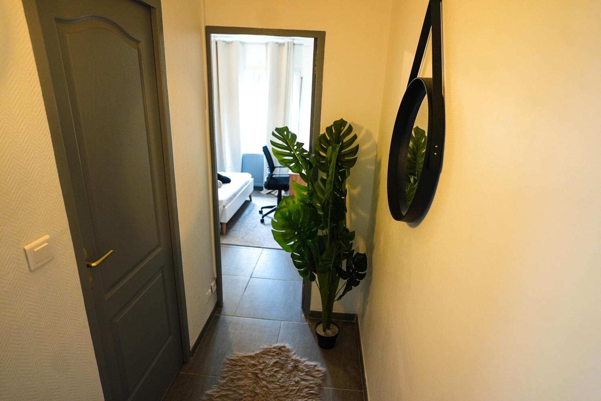 Appartement Temis Et Centre Ville Avec Parking-Wifi 브장송 외부 사진